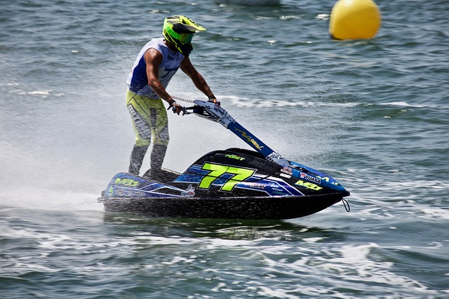 巴黎圣日耳曼梅西助攻内马尔进球