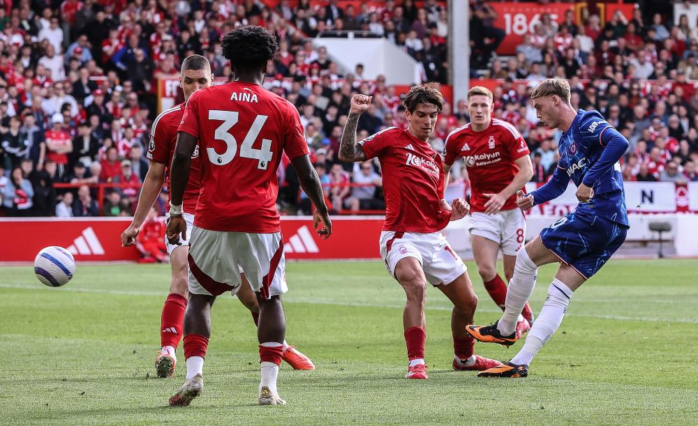 斯帕莱蒂与孔蒂的第一次正式对决，尤文决定比赛当天才抵达那不勒斯